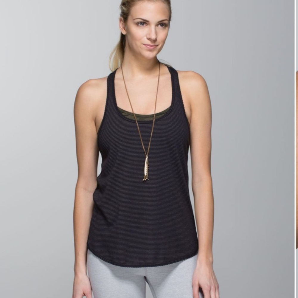 Lululemon 105 F Singlet (Seriously Light Luon) | Black | Size 4